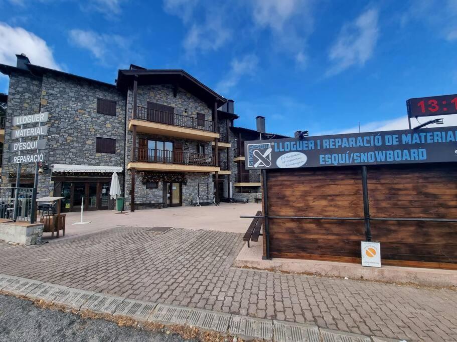 לה מולינה Apto A Pie De Pistas En La Molina מראה חיצוני תמונה